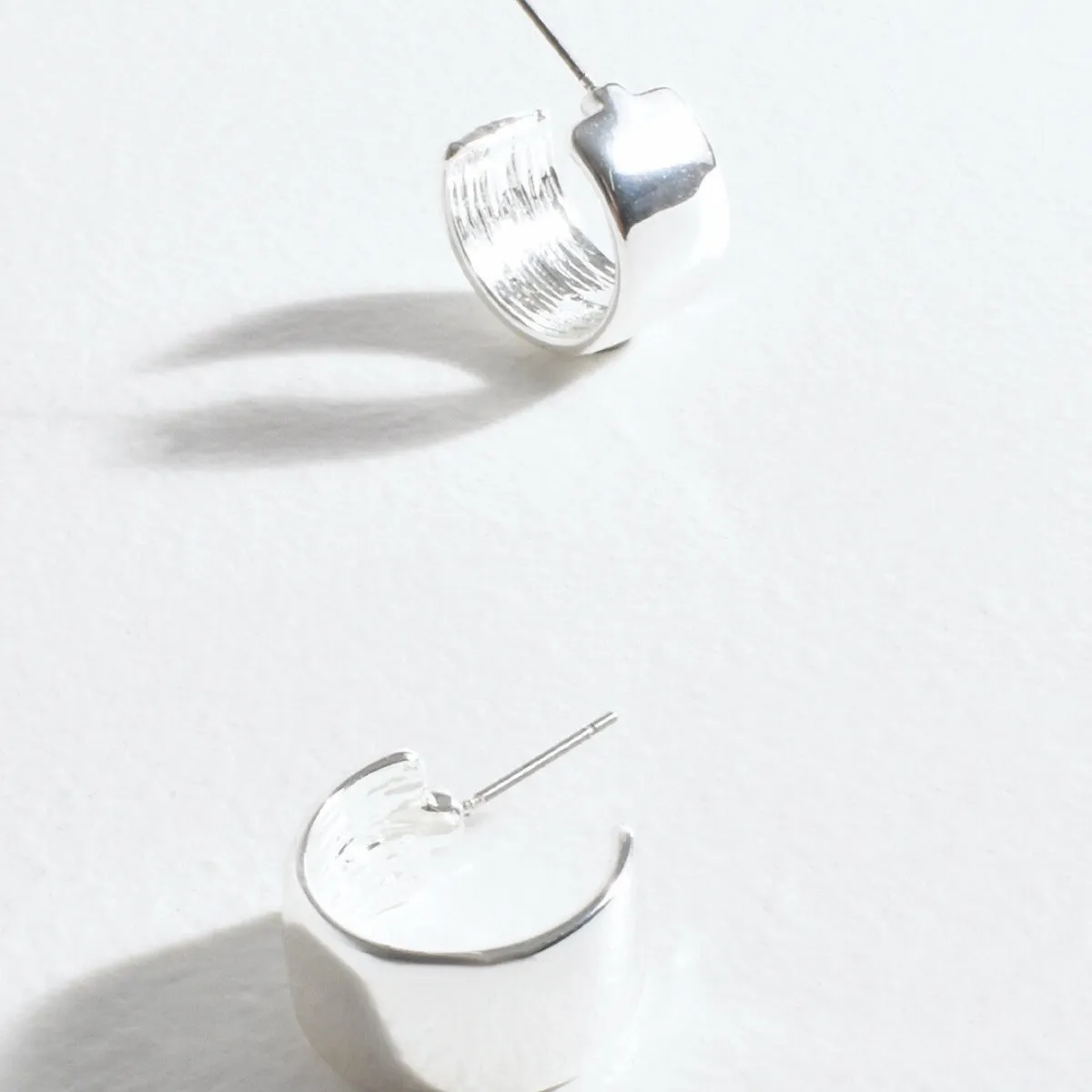 Mini Metal Hoop Earrings (Silver)